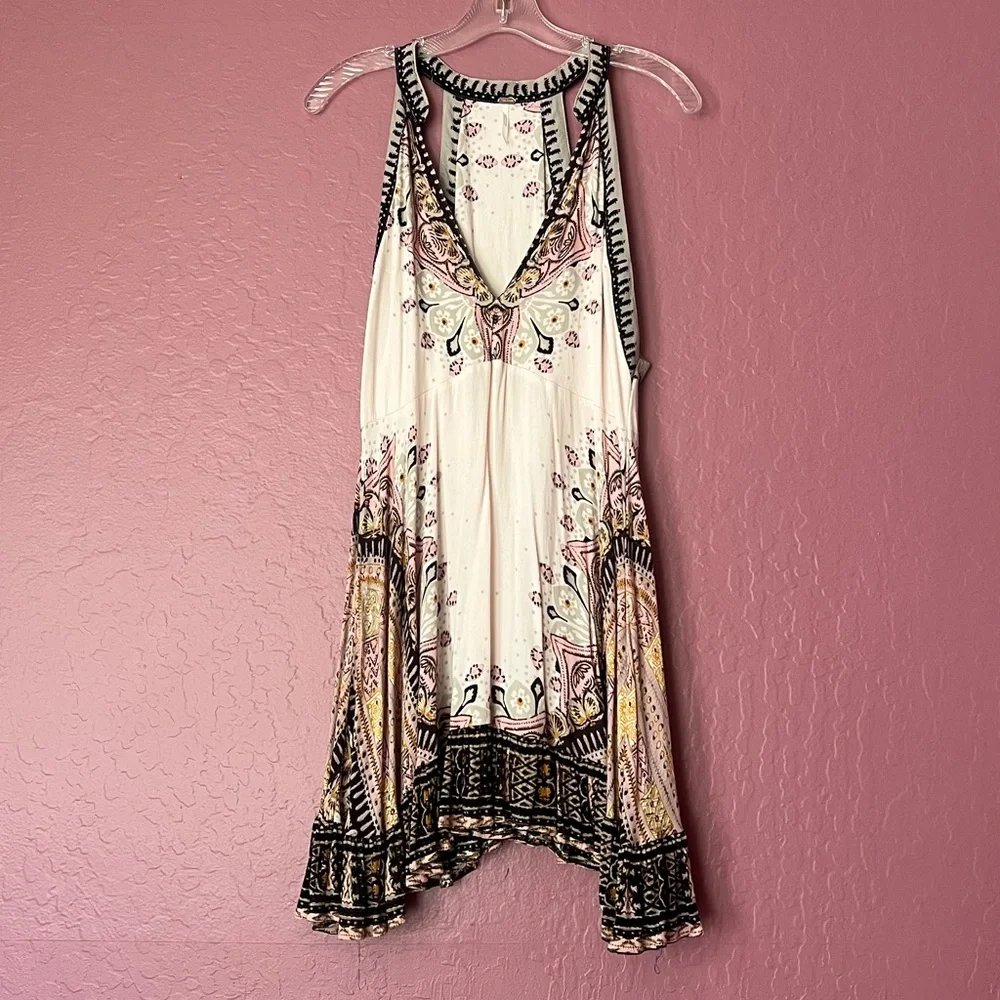 Free People Barely Pink Black and Gold Fabric dress. Size Small - Picture 4 of 5